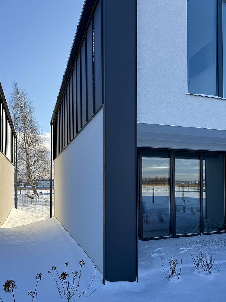 Domki Roku z zewnątrz